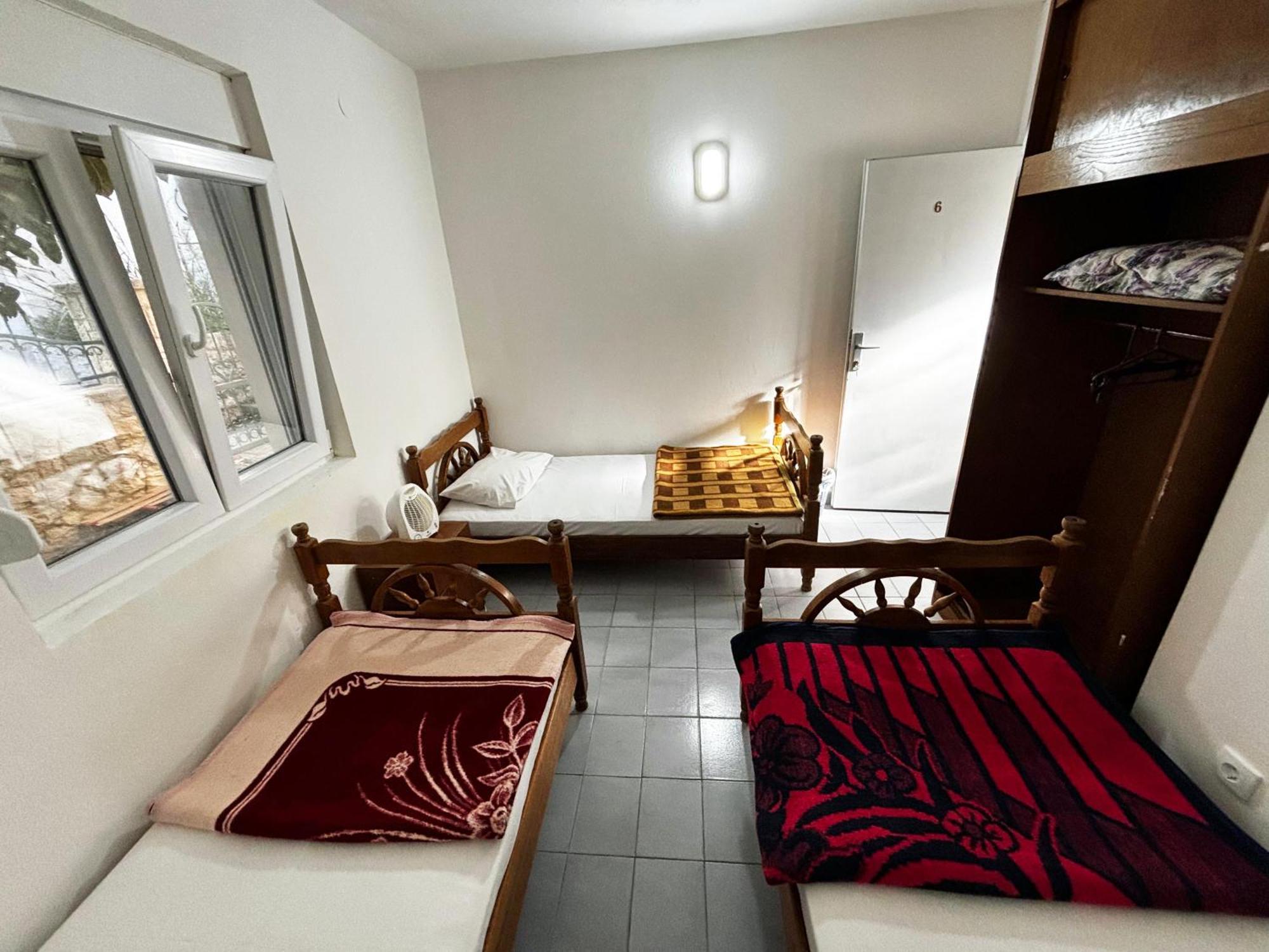 Stone Villa Budva Phòng bức ảnh